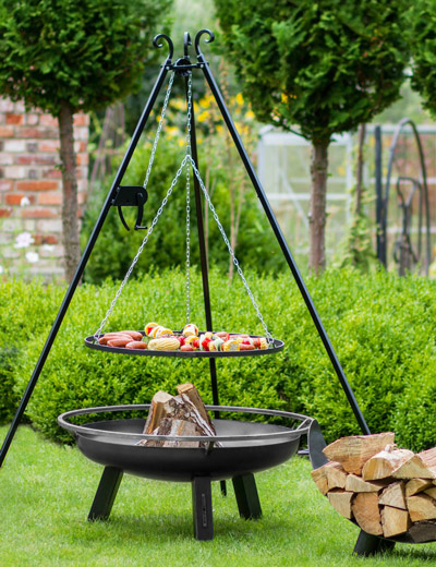 Feuerschale und Grill